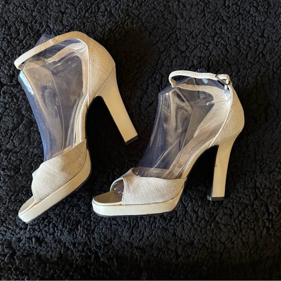 Yves Saint Laurent Cream Stiletto Heels with Ankle Strap - Picture 2 of 12